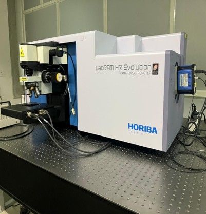 HORIBA LabRAM HR EVOLUTION CONFOCAL RAMAN SPECTROMETER